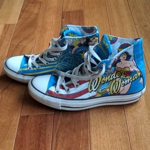 Wonder Woman High Top Converse